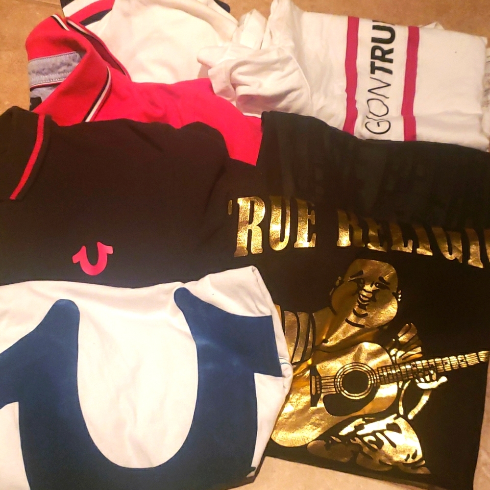 True religion tshirta and collar shirt